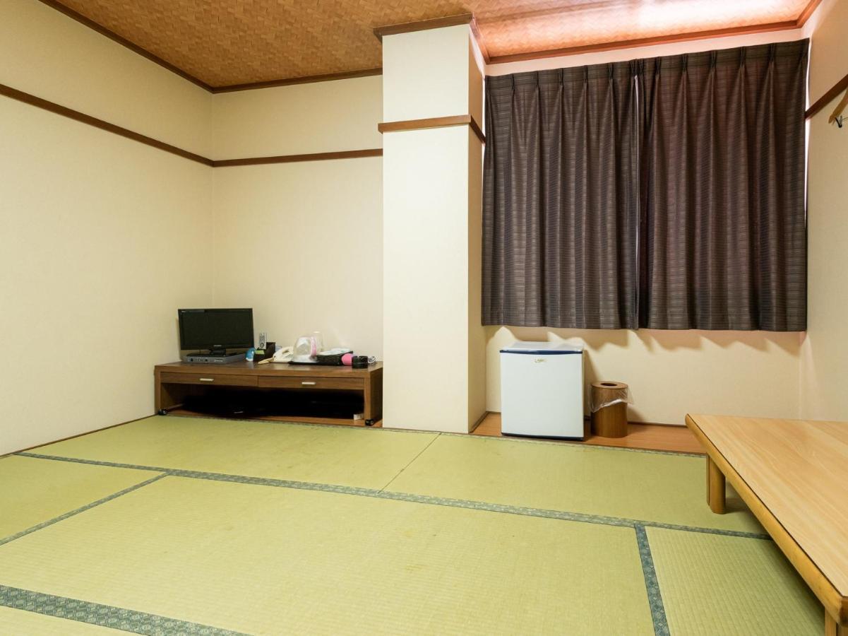 Tabist Hotel Kurama Хиконе Екстериор снимка