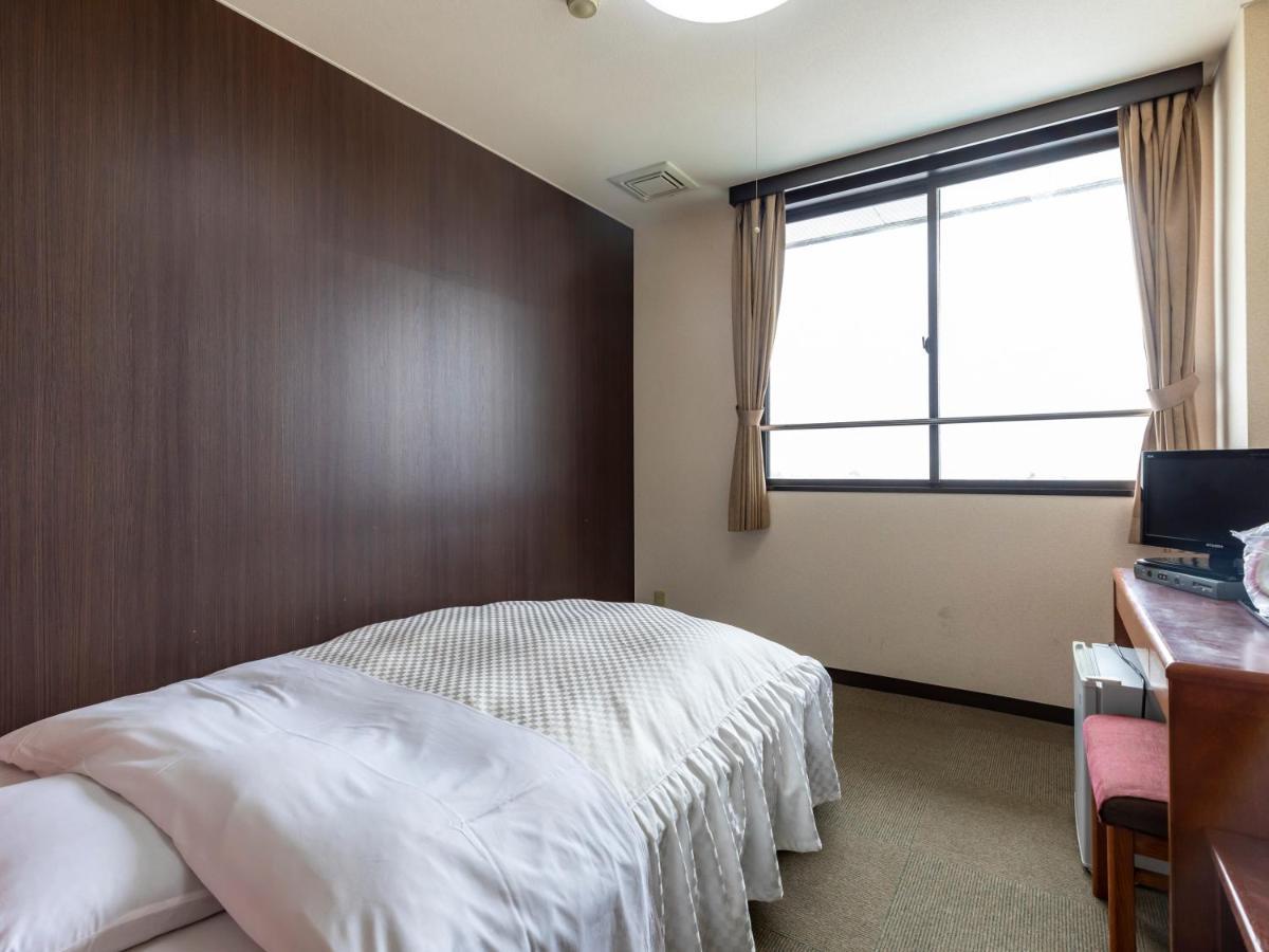 Tabist Hotel Kurama Хиконе Екстериор снимка